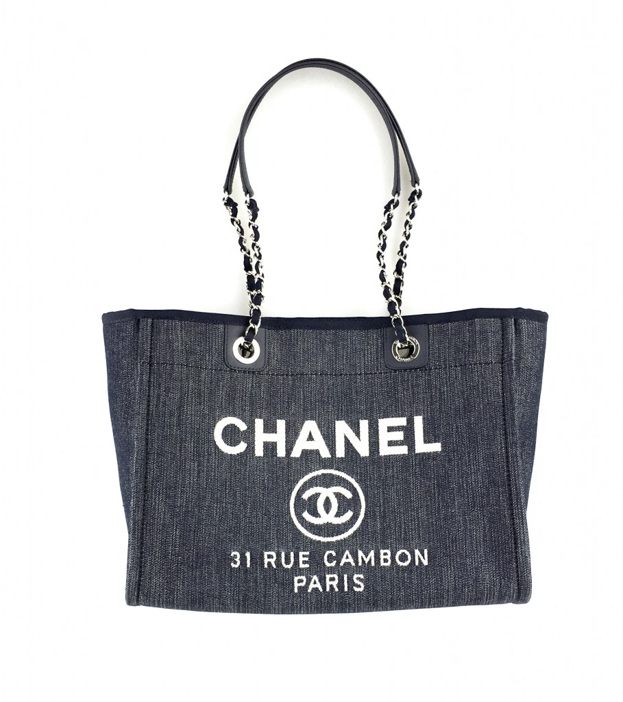 Chanel Shopping Bag in Dark Blue Denim